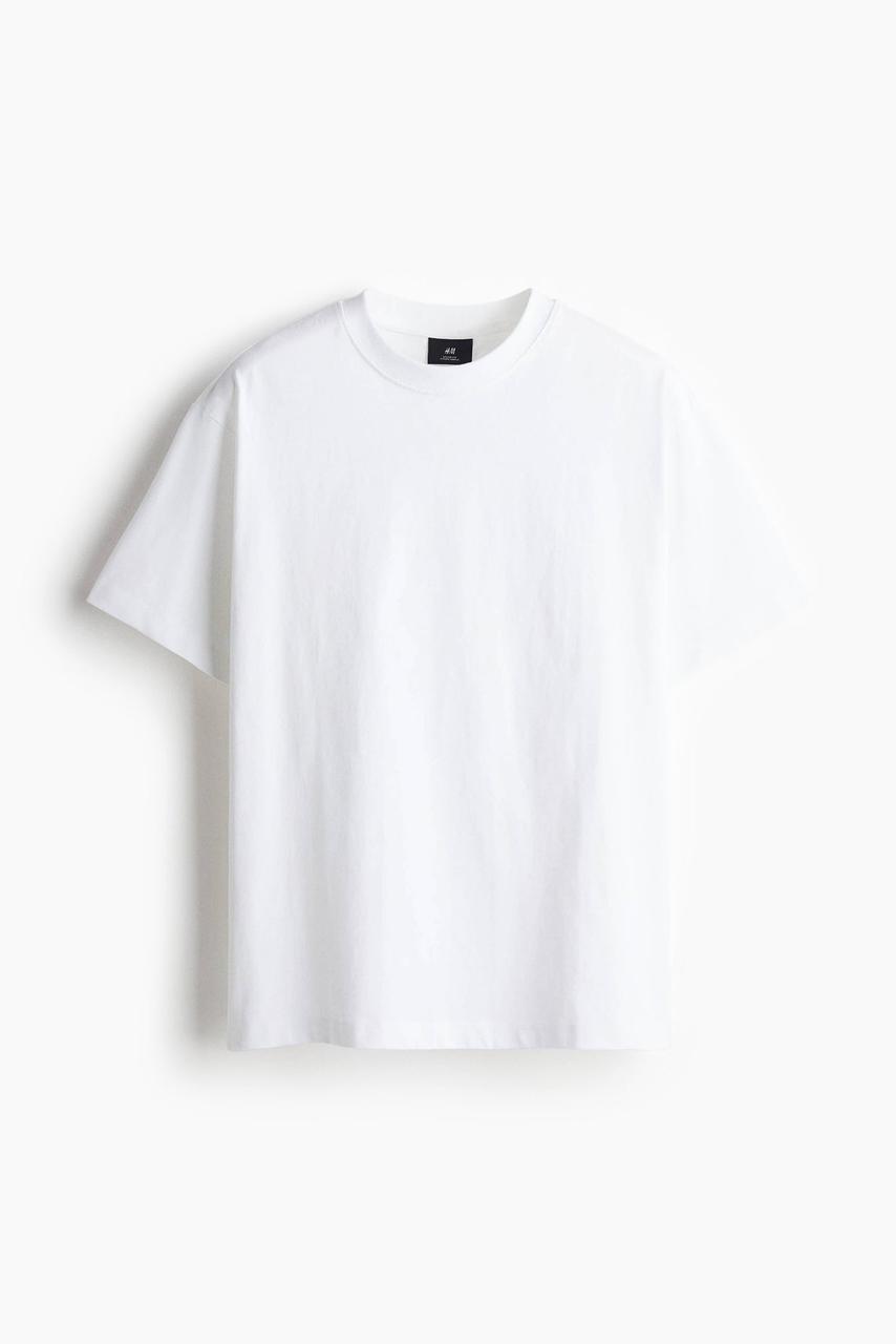 white T-shirt